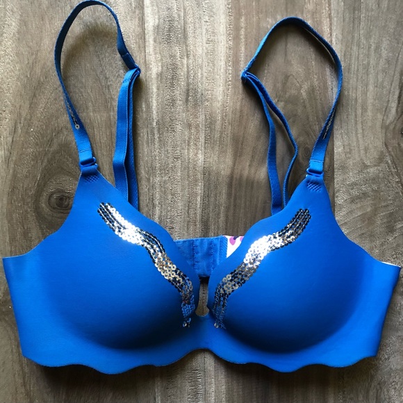 Victoria's Secret Other - Victoria Very Sexy Push Up